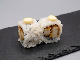 UF32. pollo fritto roll