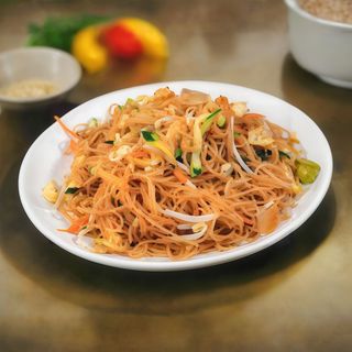 24. Spaghetti di riso con verdure