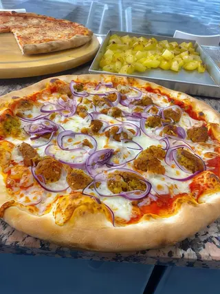 Pizza falafel