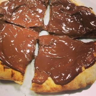 FOCACCIA CON NUTELLA