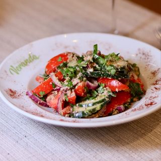 Insalata alla georgiana