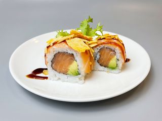 643-Uramaki tiger roll
