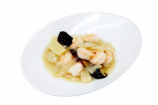 50-Gamberi con bambù e funghi