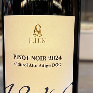 Vino rosso pinot noir
