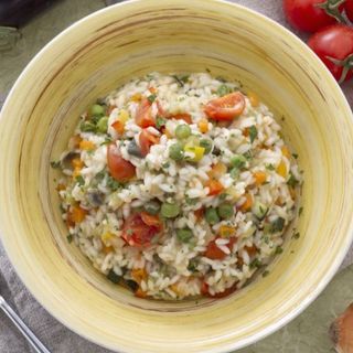 Riso con pinoli e ananas