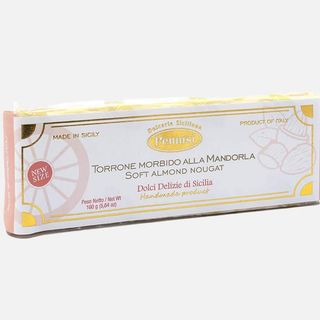 Torrone morbido alle mandorle
