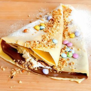 Crepe con Nutella e smarties