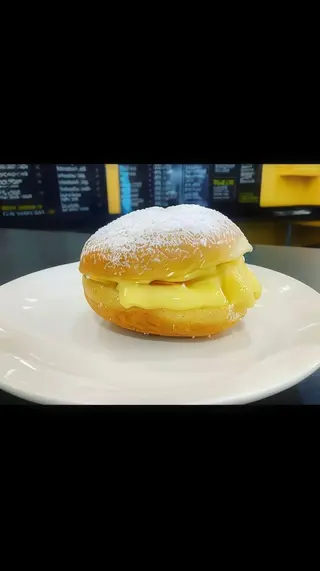 Bombolone allo zabaione