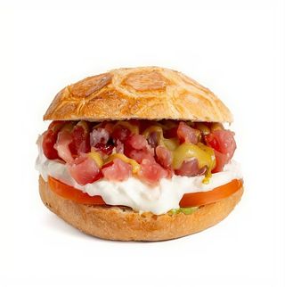 Panino con tartare di tonno + Bevanda a scelta