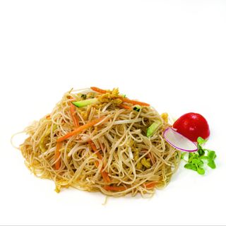 161. Spaghetti di riso con verdure