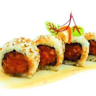 120. Uramaki spicy sake