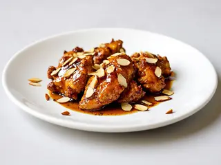 339. Pollo Mandorle