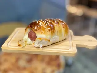 Rolló con würstel