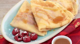 Crepes con marmellata di lampone