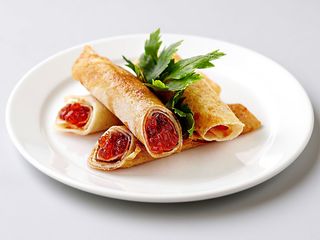 Crepes con caviale