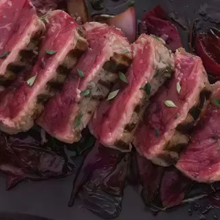 tagliata di manzo con trevisana