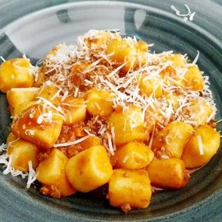 gnocchi di patate al ragù