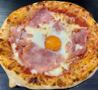 Pizza Bismark