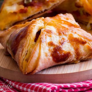 Sfogliata al prosciutto