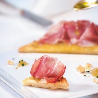 Focaccia con speck
