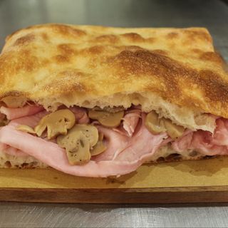 La Boscaiola SCHIACCIATA