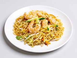 625. Ramen saltato con gambero