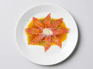633 Carpaccio maguro