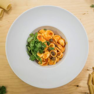 Orecchiette con Zabaione di Pomodoro, Olive Taggiasche e Rucola