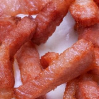 Quesadilla con formaggio fuso e bacon