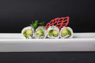 146. Uramaki yasai - 8 pezzi