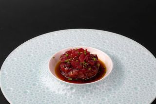 25. Tartare maguro