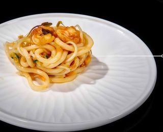 168. Udon con gamberetti