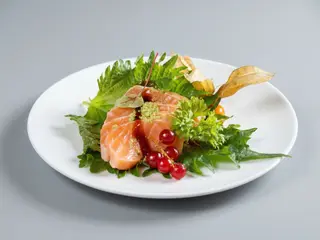 M8 Tataki salmone - 4 pezzi