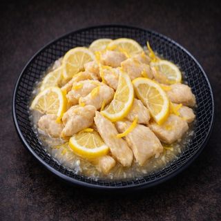 606. Pollo al limone