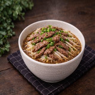 613. Manzo e germogli di soia 