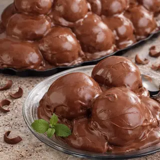 816 Profiteroles - 1 pezzo