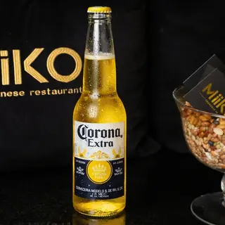 913. Corona 33 cl