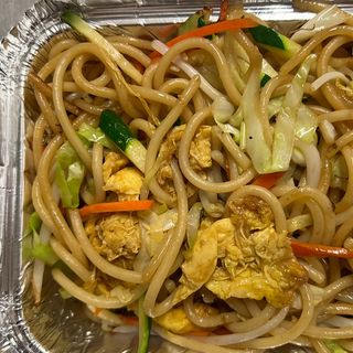 spaghetti con manzo e Verdure