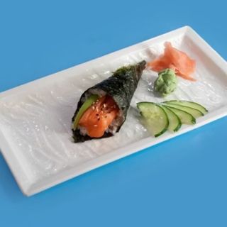 Temaki salmone