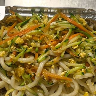 Spaghetti cinses con misto mare e verdure