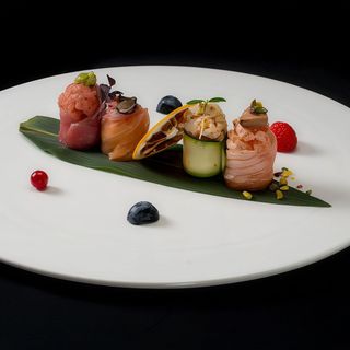 819. Gunkan mix speciale - 4 pezzi