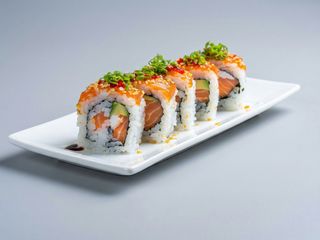 205. Spicy sake roll