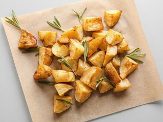 Patate arrosto salvia e rosmarino