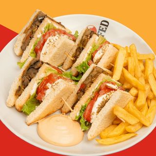 Club sandwich vegetariano