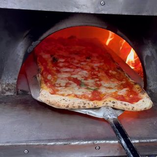 Pizza a metro 1 gusto
