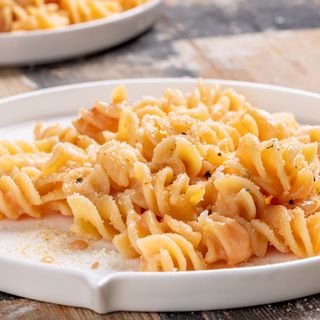 Fusilloni Olio e Parmigiano