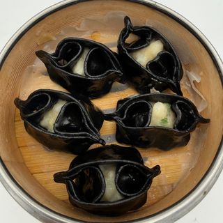 R5  ravioli di calamari 5pezzi