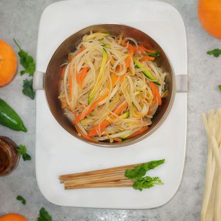 K18  spaghetti di riso e verdure