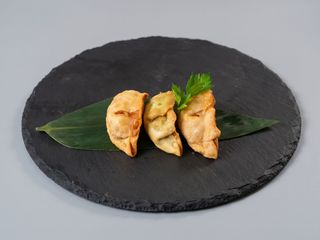 R24. Ravioli misti fritti 5pz