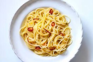 Spaghetti aglio, olio e peperoncino